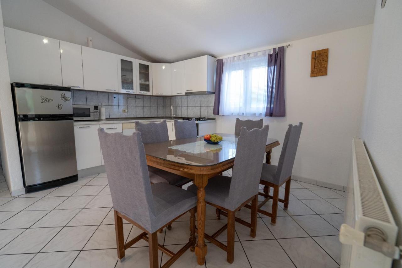 Apartman Marija อิโมตสกี ภายนอก รูปภาพ