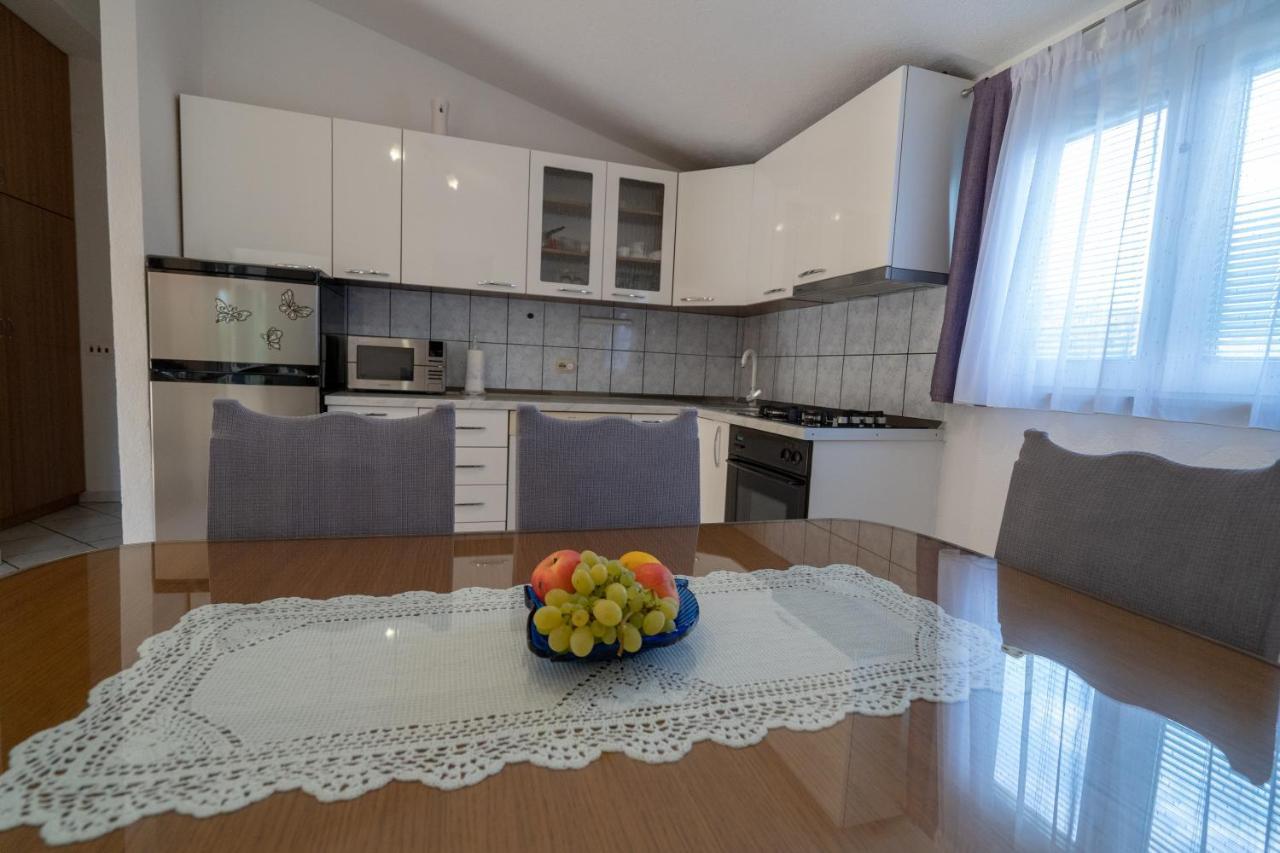 Apartman Marija อิโมตสกี ภายนอก รูปภาพ